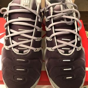 Nike VaporMax Plus 
Size 10